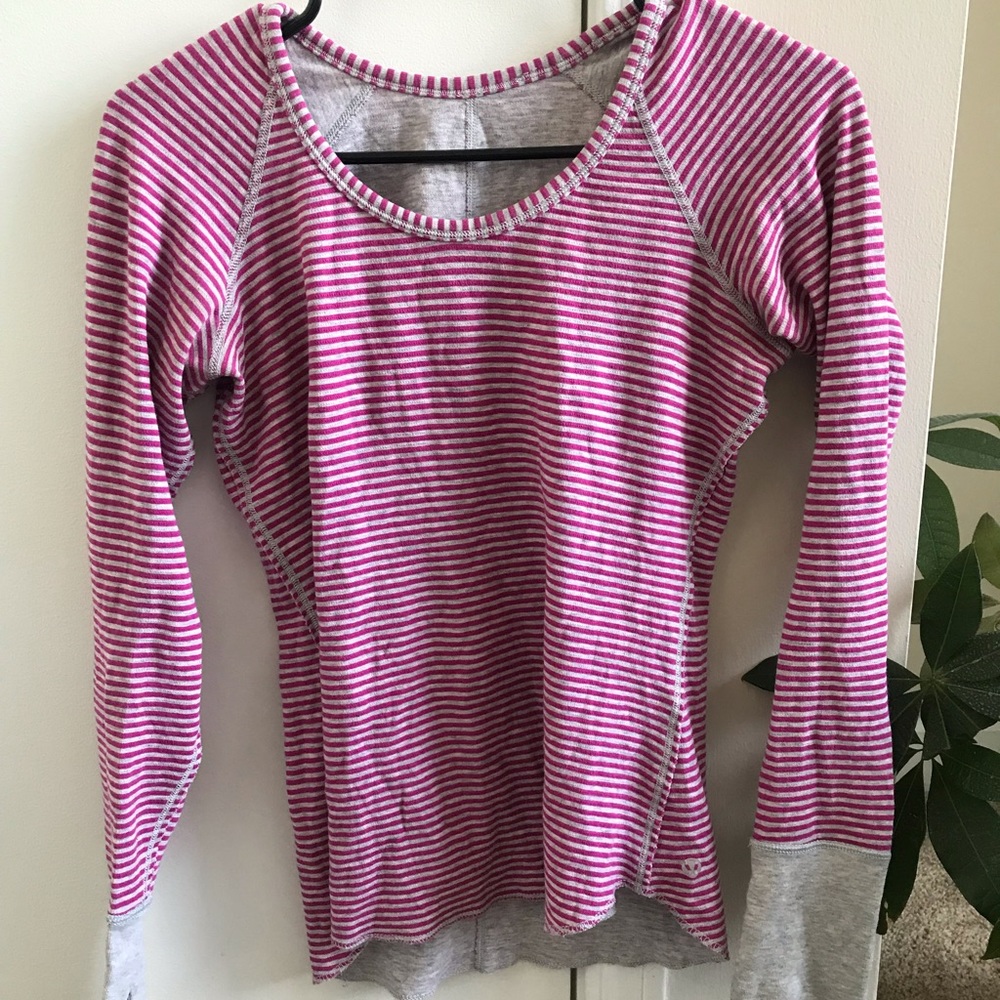 Reversible lululemon long sleeve tee